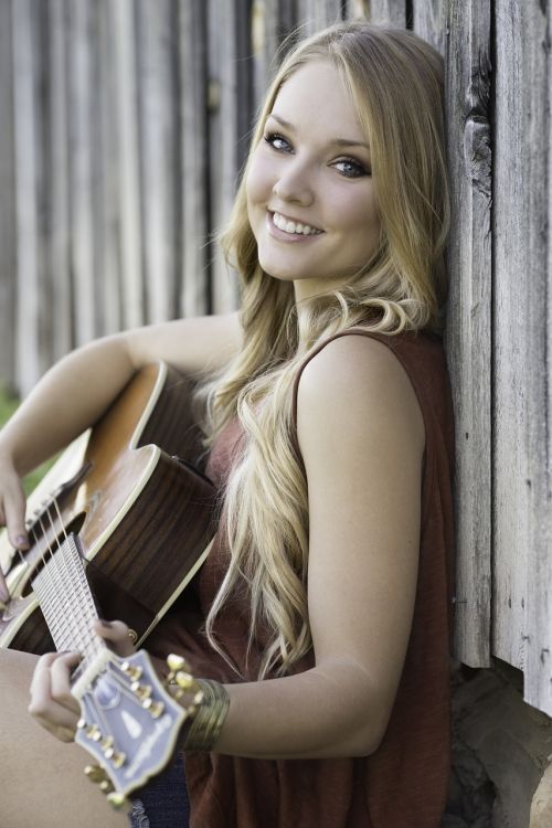 guitar beautiful smile