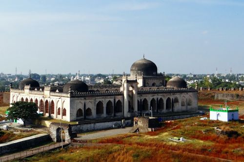 gulbarga fort jama masjid karnataka