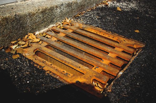 gulli  manhole covers  road