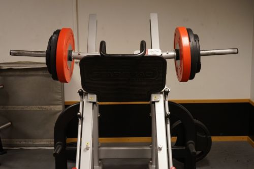 leg press weights machine