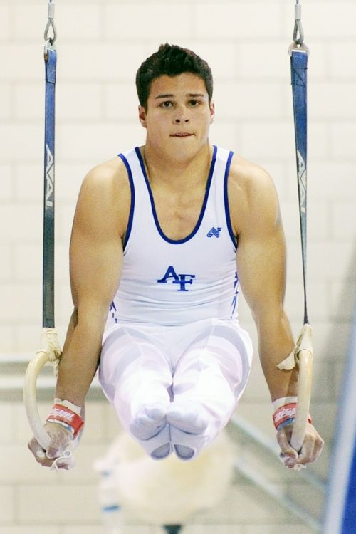 gymnastics male performance