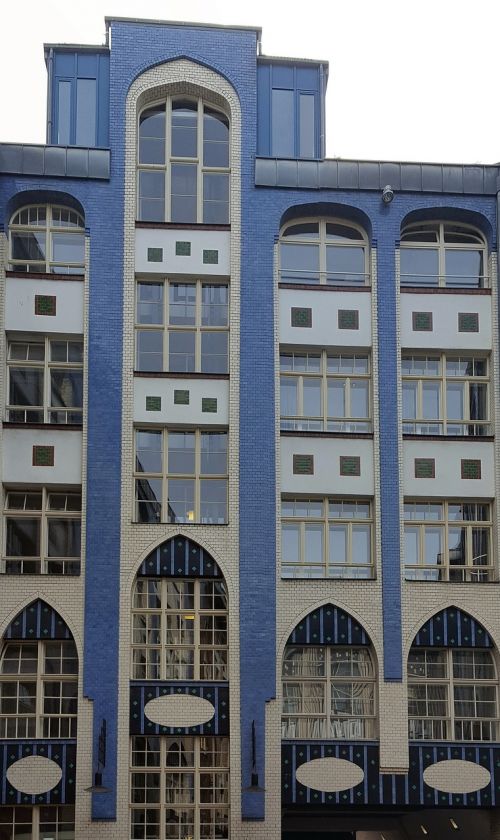 hackesche höfe berlin facade