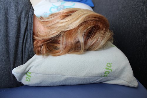 hair  pillow  sleep