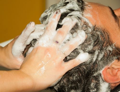 hairdresser shampoo massage