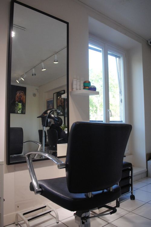hairdresser barber shop living room