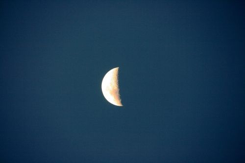 half moon nightsky moon