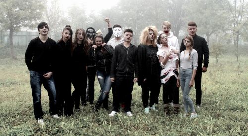 halloween group horror