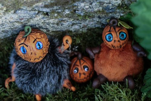 halloween pumpkin figures