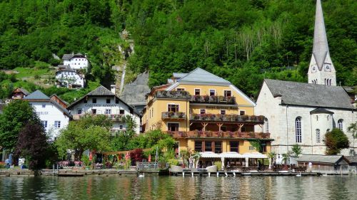 hallstatt austria village