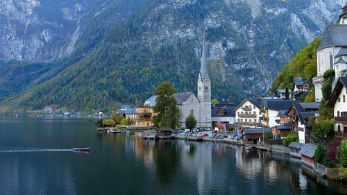 hallstatt  church  lake