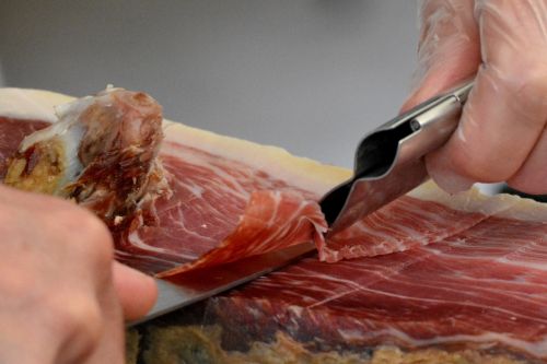 ham cutting meat