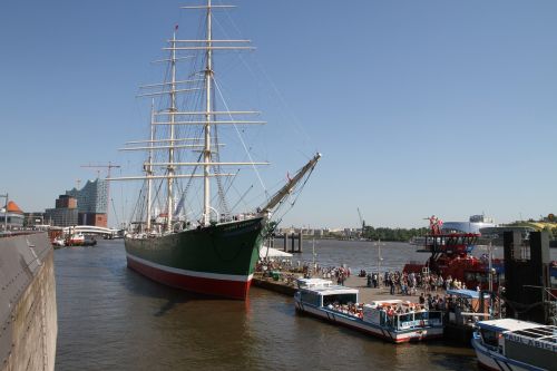 hamburg germany ship