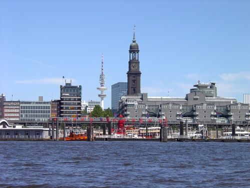 hamburg elbe port city