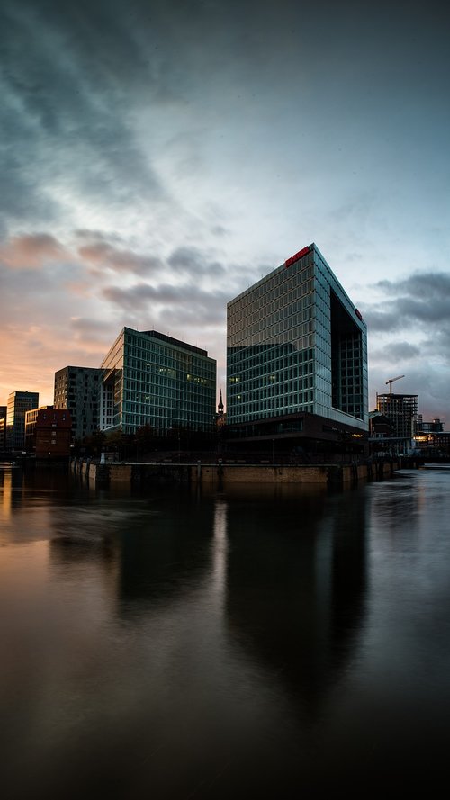 hamburg  building  mirroring