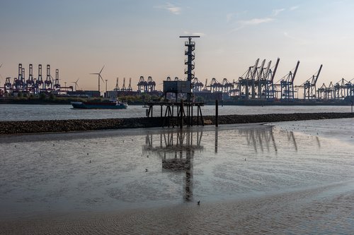 hamburg  elbe  port