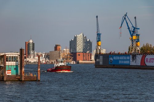 hamburg  skyline  elbe philharmonic hall