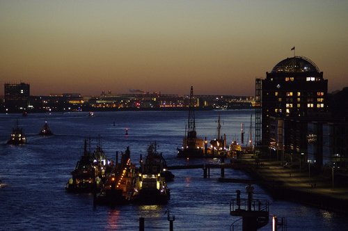 hamburg  port  sunset