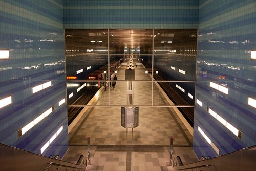 hamburg  metro  architecture