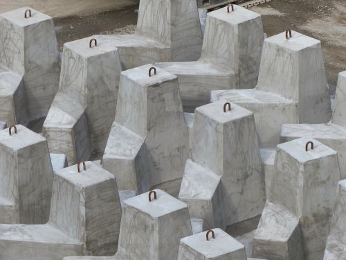 hanbars pier concrete
