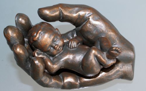 hand child bronze statue