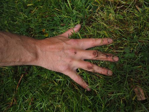 hand dirty gardening