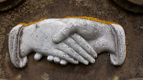 hand  sculpture  hands