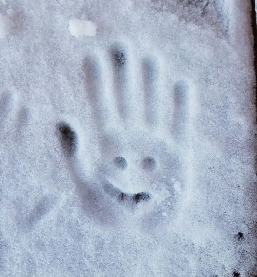 hand snowman ice print cute