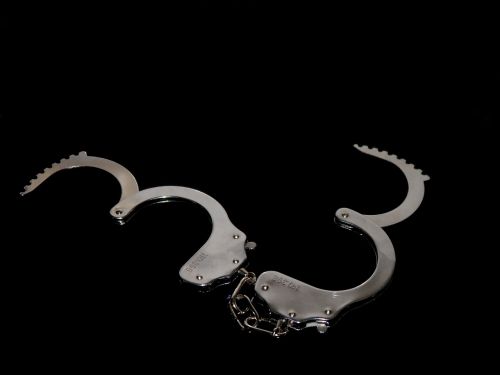 handcuffs 8 black silver
