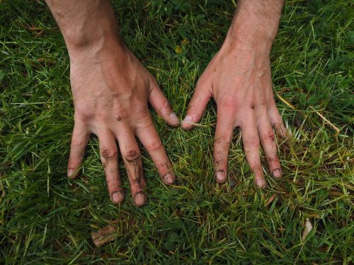 hands dirty gardening