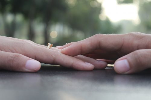 hands love romantic