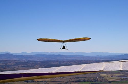 hang-glider glider flying