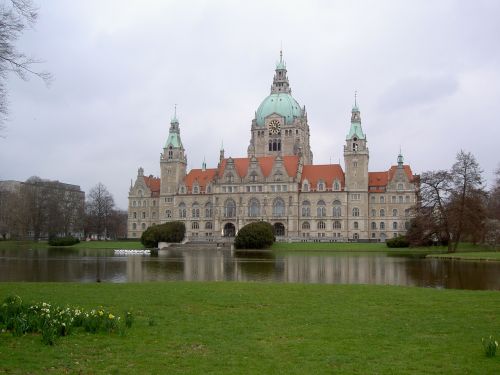 hanover building town hall