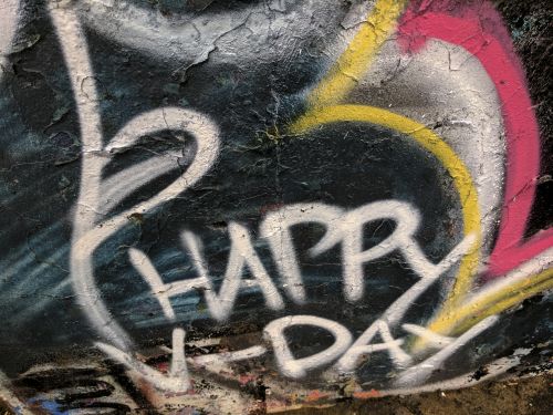 Happy Day Graffiti