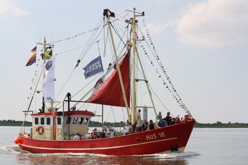 harbour days husum sea