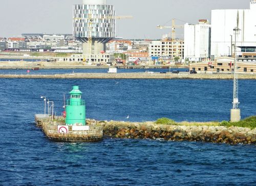 harbour entrance beacon insdustriehafen