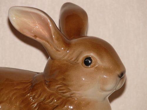 hare easter bunny figure