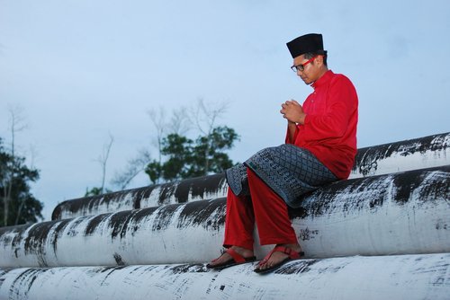 hari raya  ramadan  merah