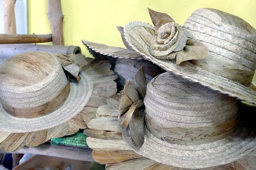 hats  fashion  woven