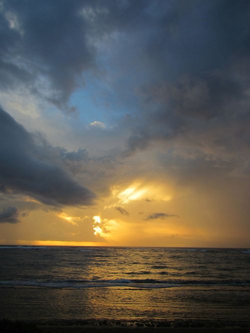 hawaii ocean sunrise