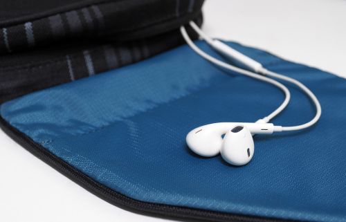 headphones bag listen to music