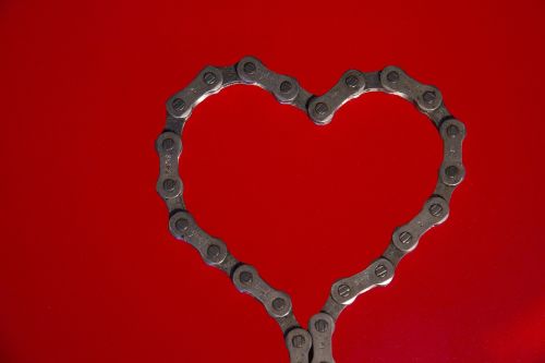 heart valentine's day bike chain