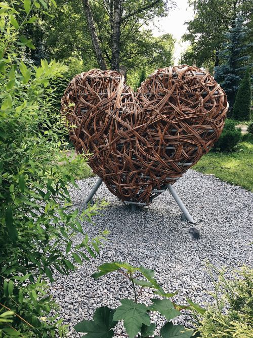 heart love park