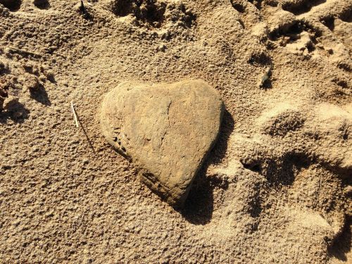 heart beach romance