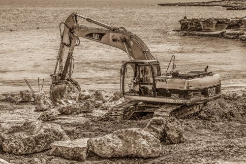 heavy machine excavator yellow