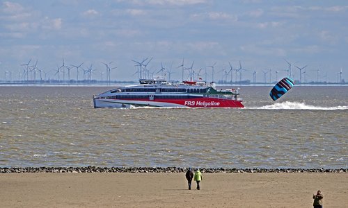 helgoland ferry  catamaran  mouth of the elbe river