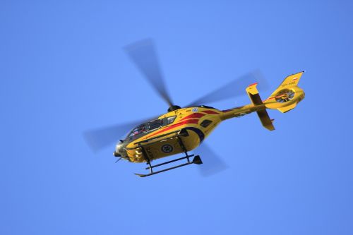 helicopter flying medical