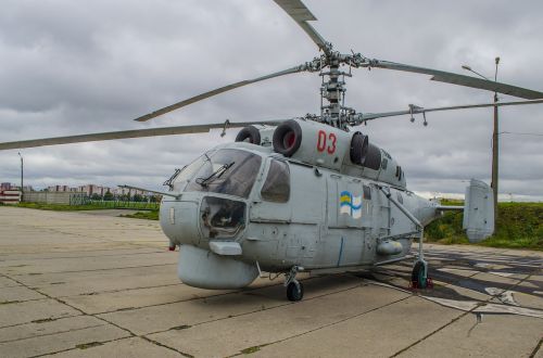 helicopter ka-27 deck