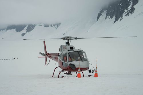 helicopter alaska mendenhall glacier