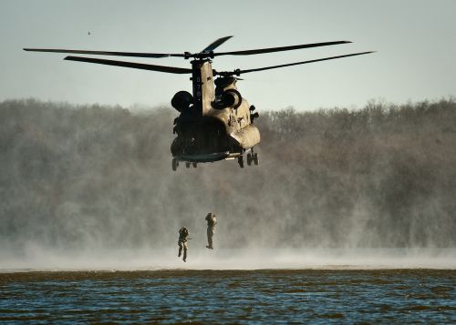 helocasting helicopter water