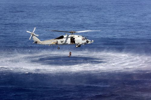 helocasting helicopter water
